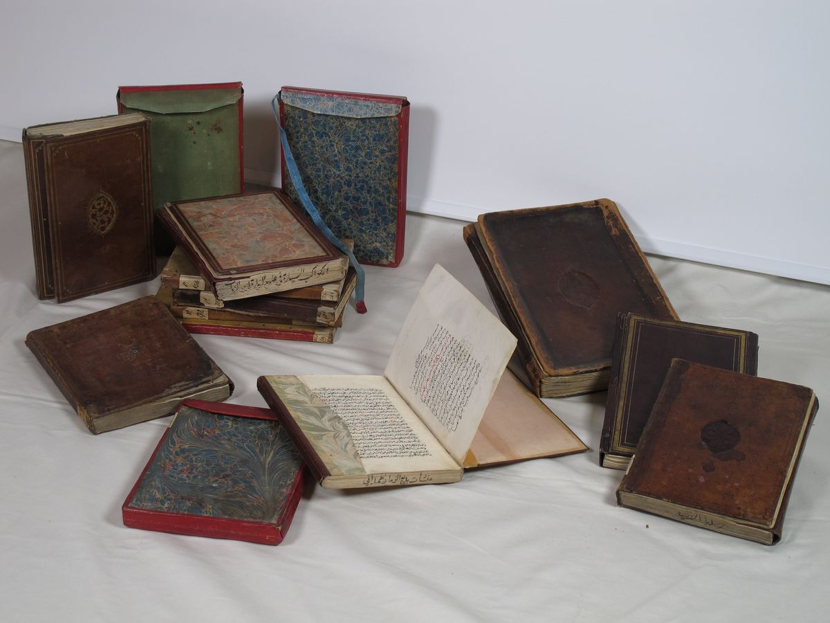 Bücher aus der Leihbibliothek des Aḥmad ar-Rabbāṭ (Damaskus 19. Jahrhundert), Universitätsbibliothek Leipzig, Foto: Anke Scharrahs