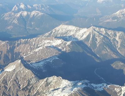 Luftaufnahme einer Berglandschaft