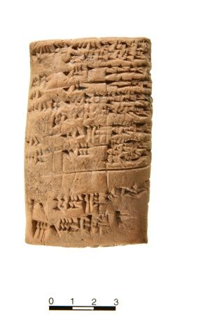 enlarge the image: Old Babylonian account concerning barley (LAOS 1, no. 44), reverse. Photo: Altorientalisches Institut