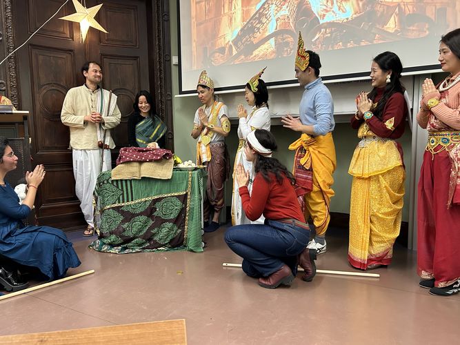 The picture shows a scene from the nativity play, photo: Katrin Querl